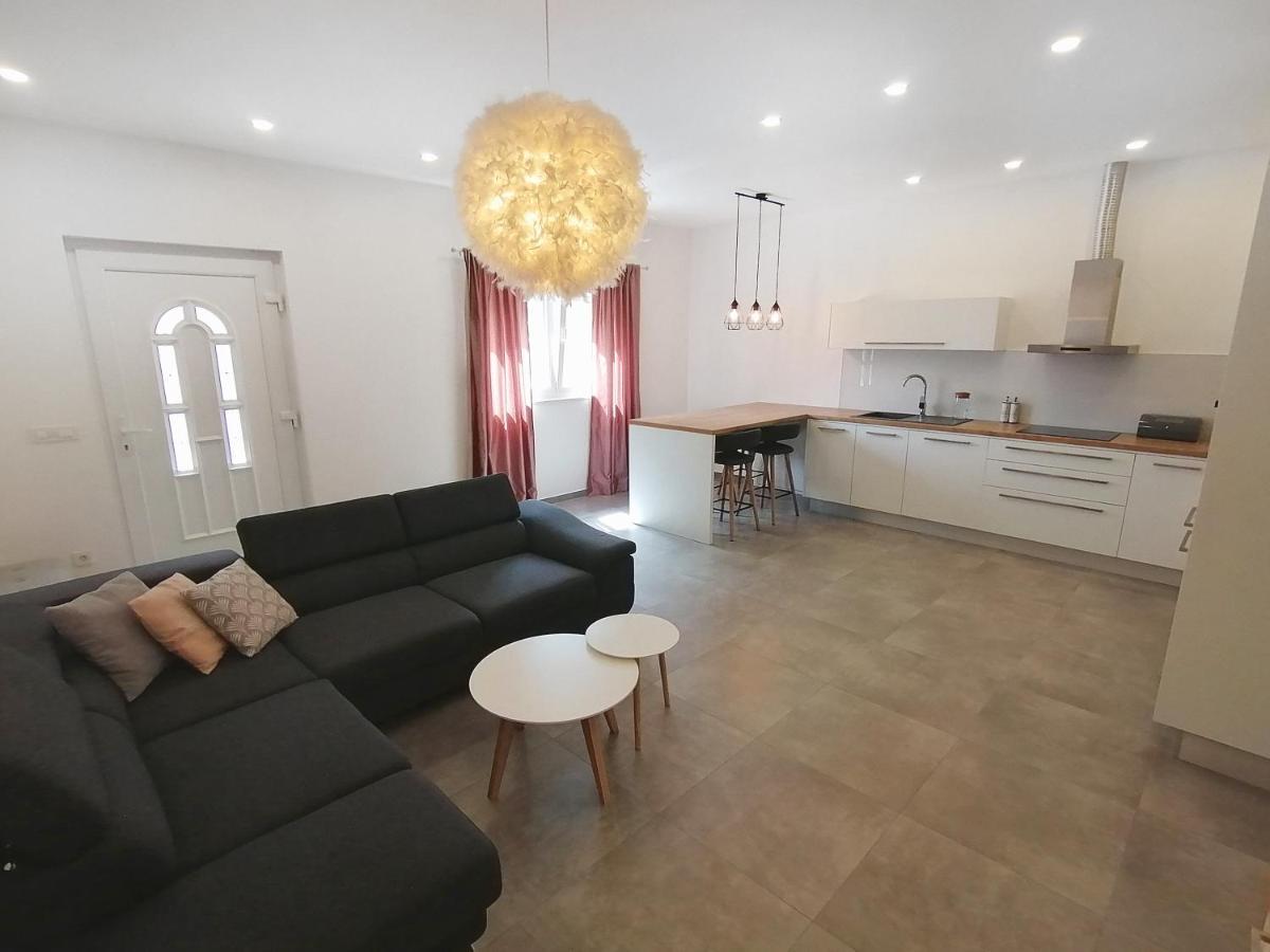 Angela Luxury I Apartment *